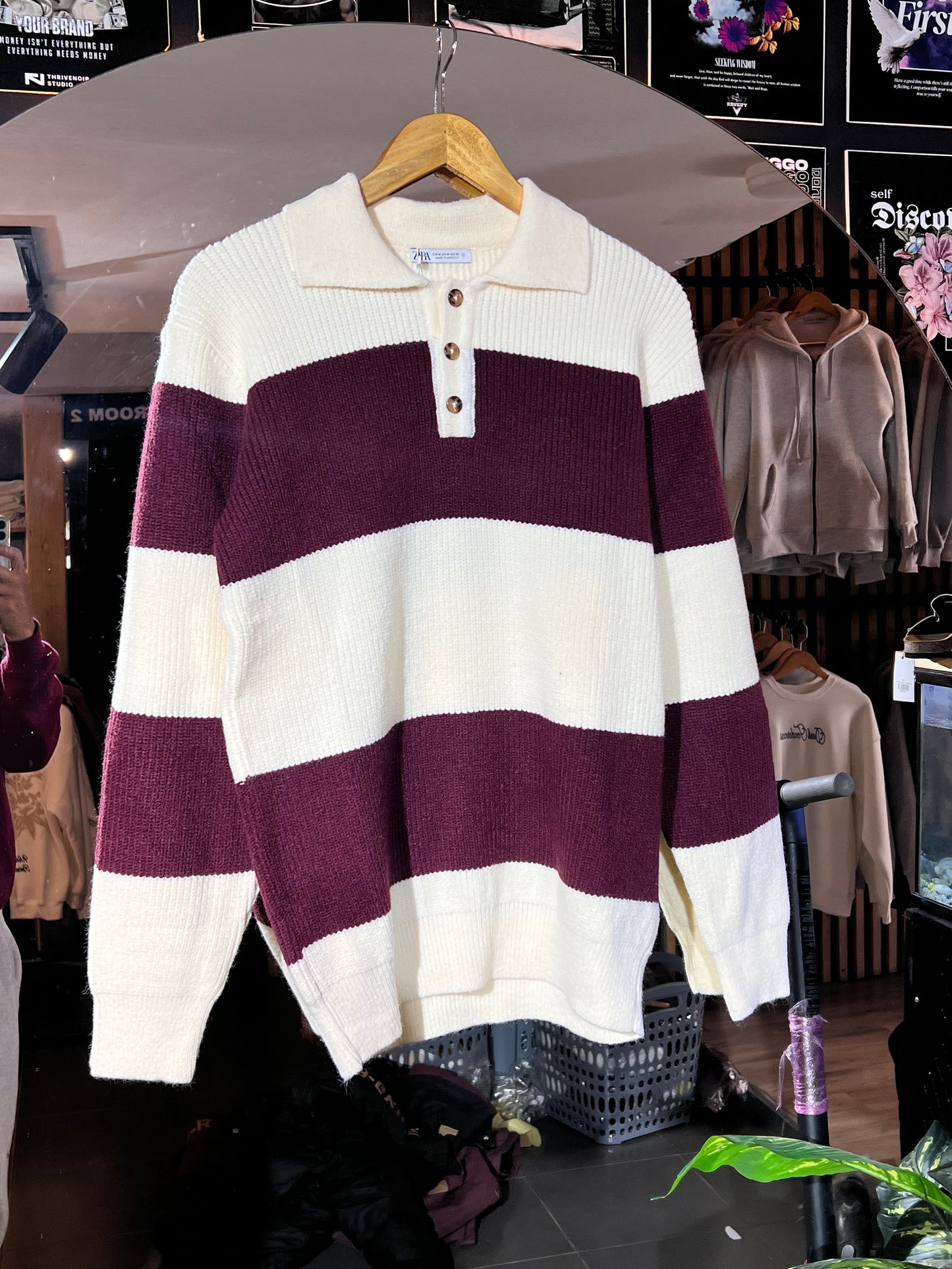 Sweater HALF BUTTON