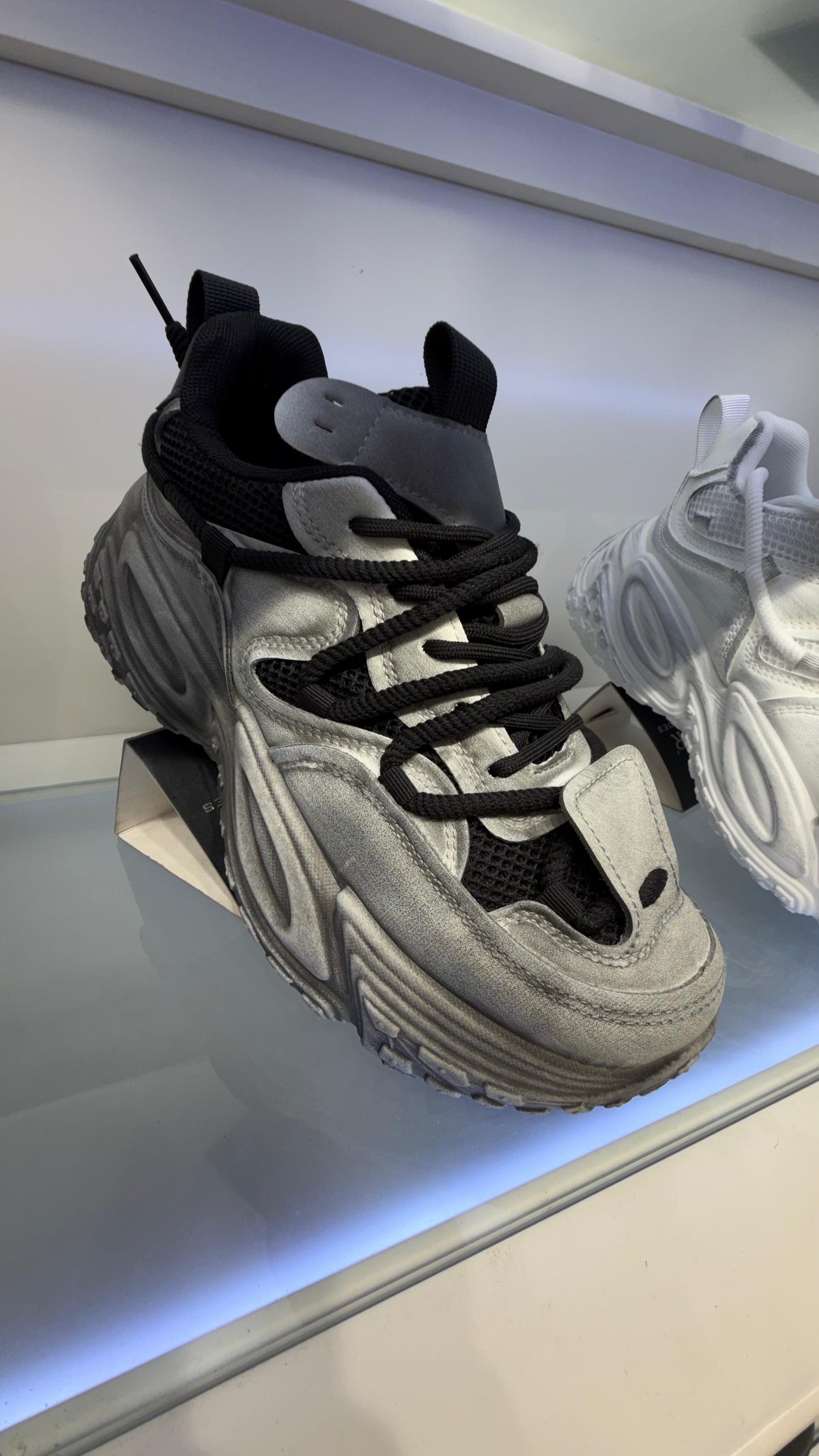 MENSQUARE SHOES