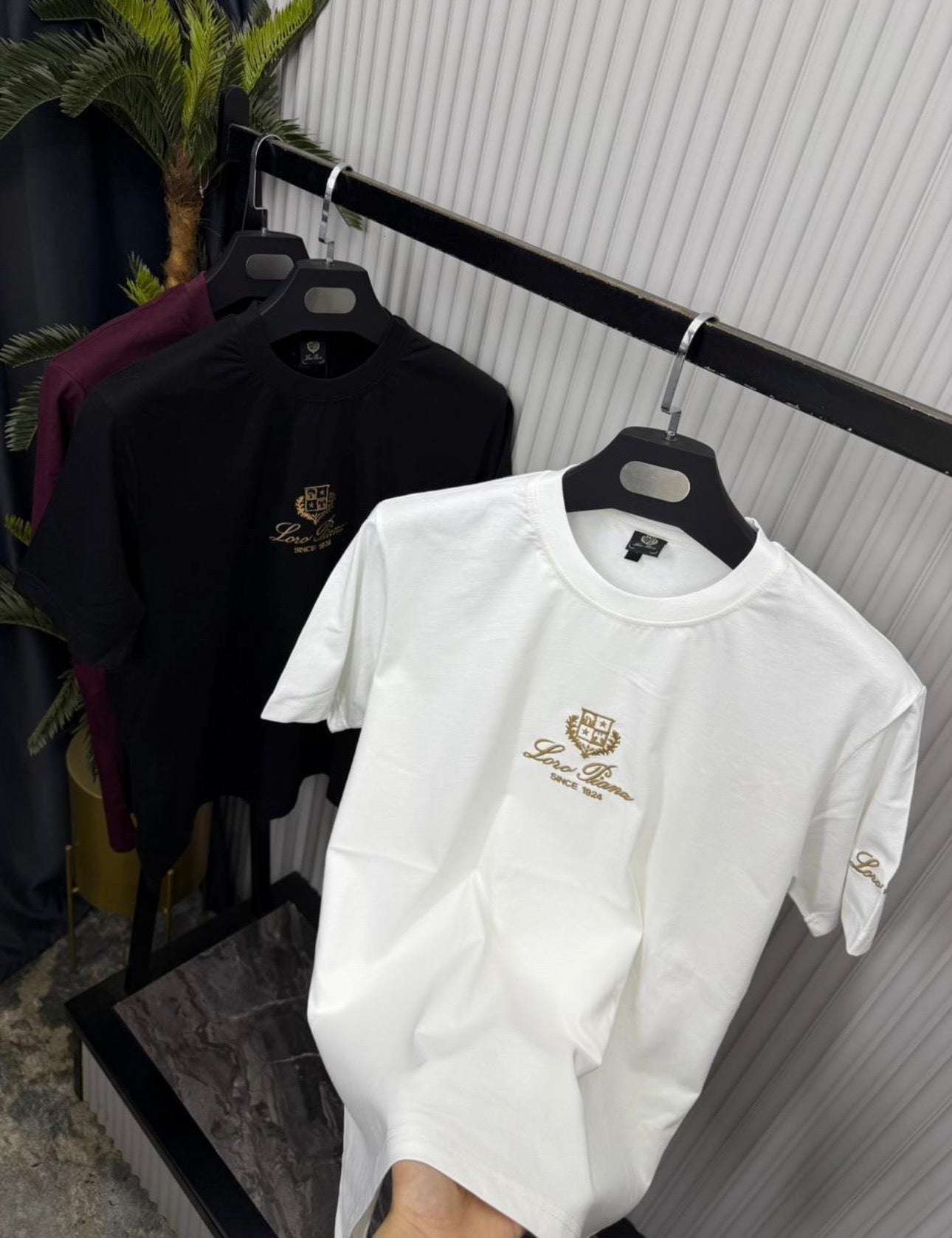 LORA 1924 TEE