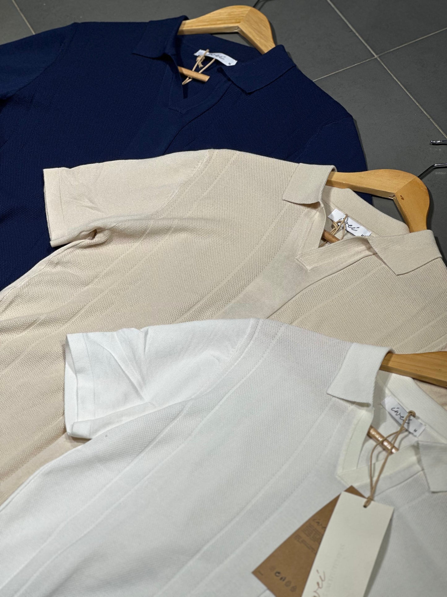 T-SHIRT POLO V2-25