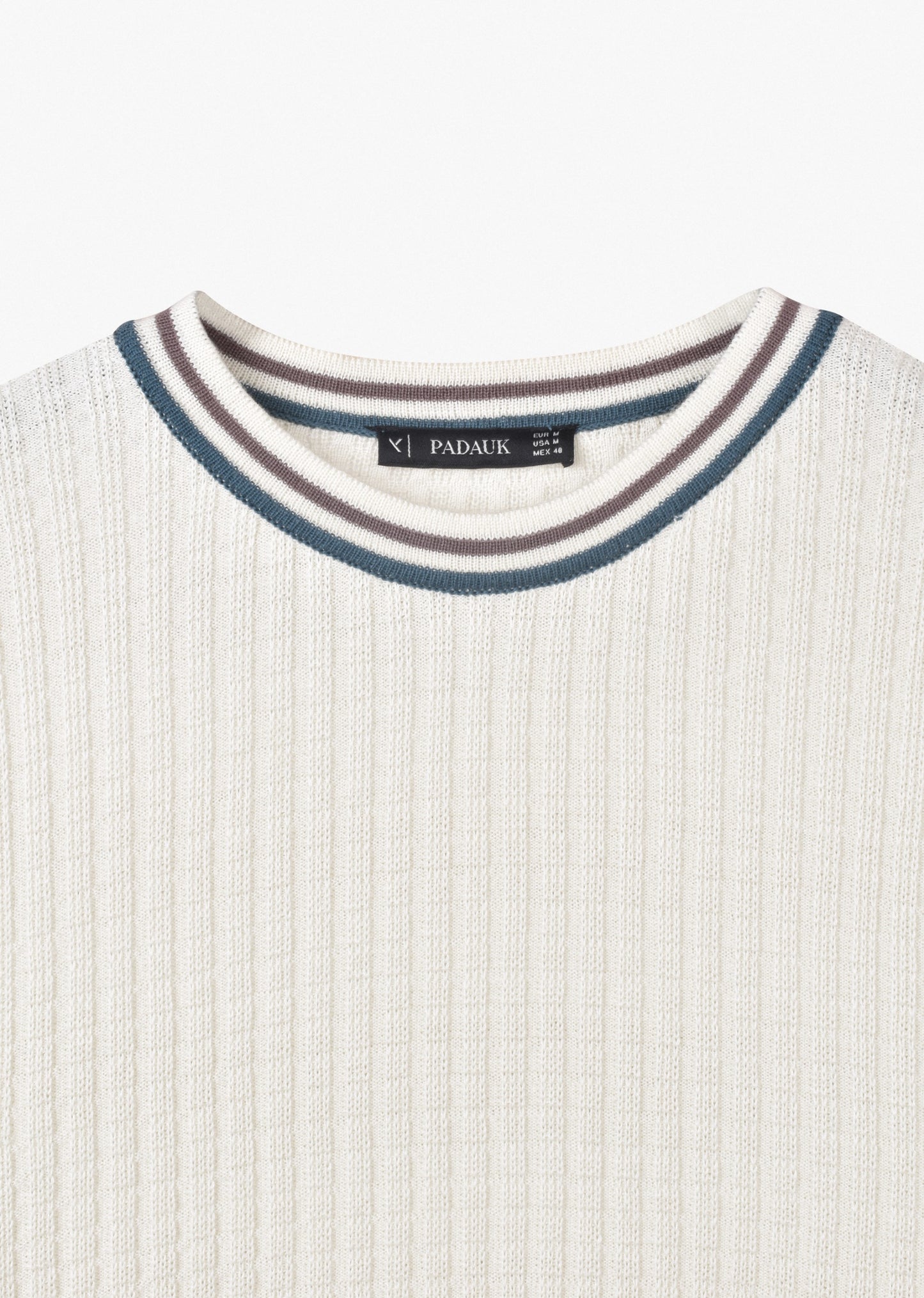 knitted TEE