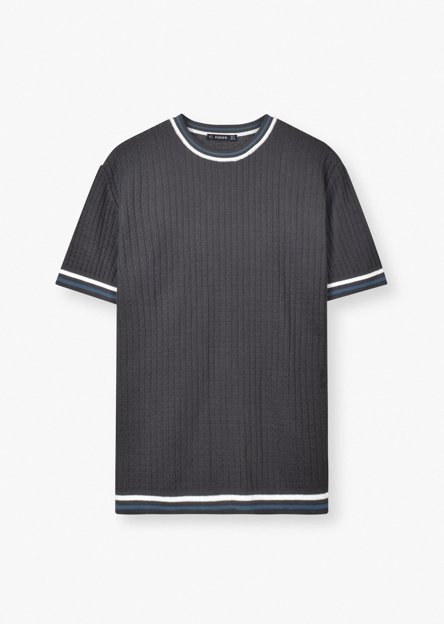 knitted TEE
