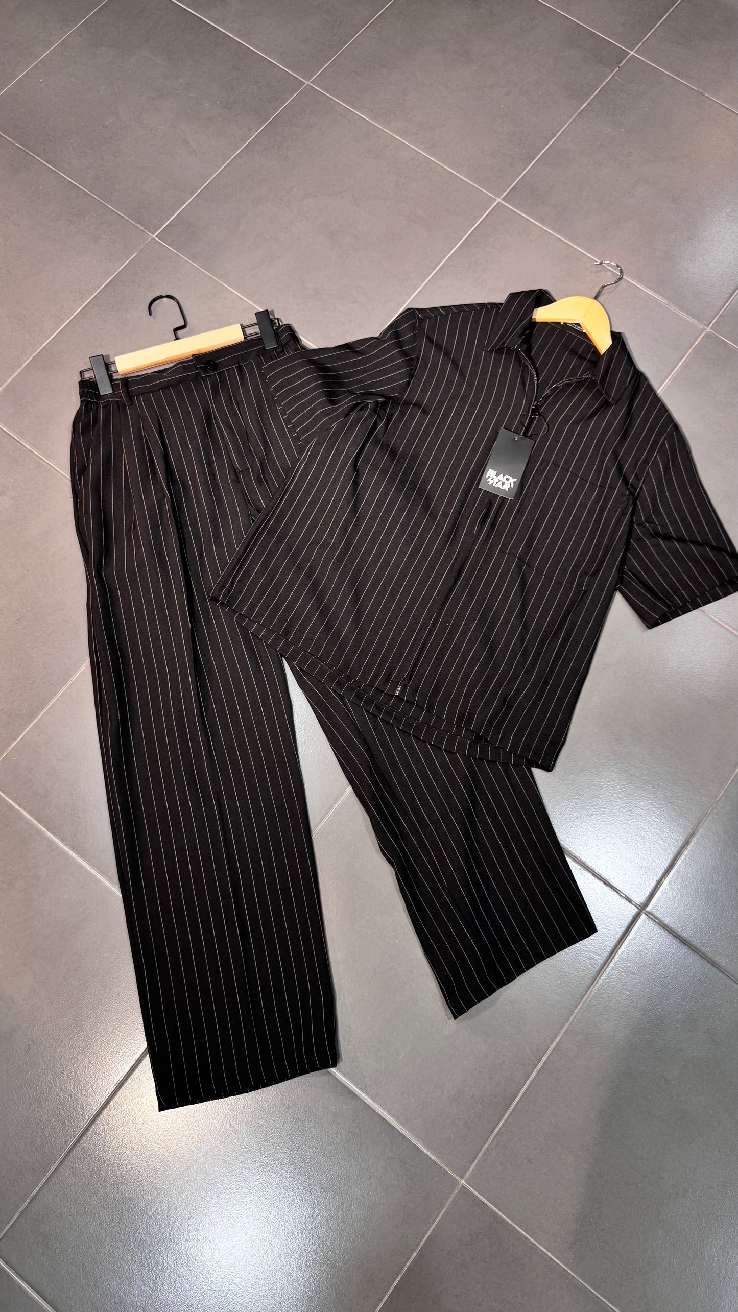 BLACK.S SET V2