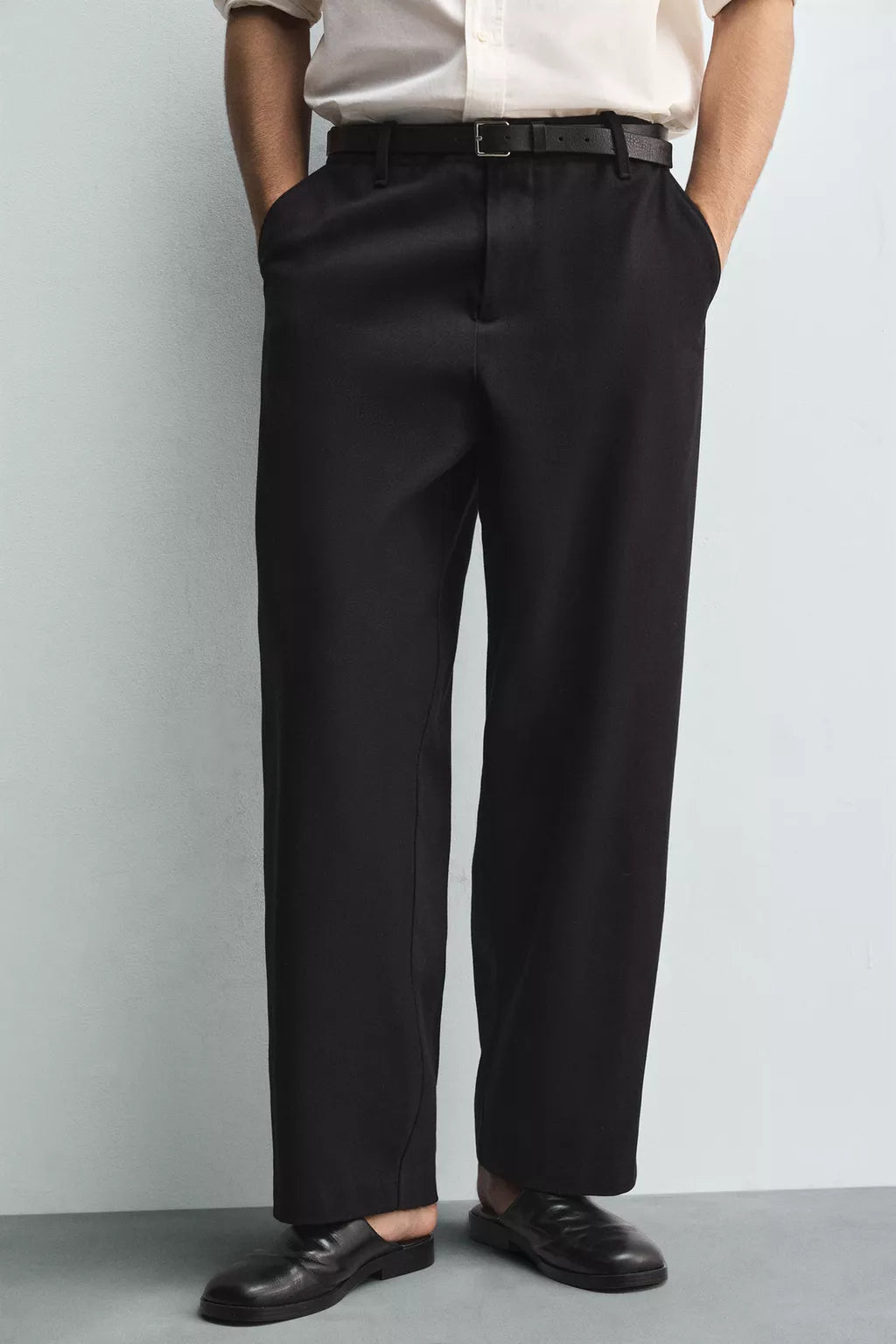 LYOCELL-COTTON BALLOON FIT 
TROUSERS