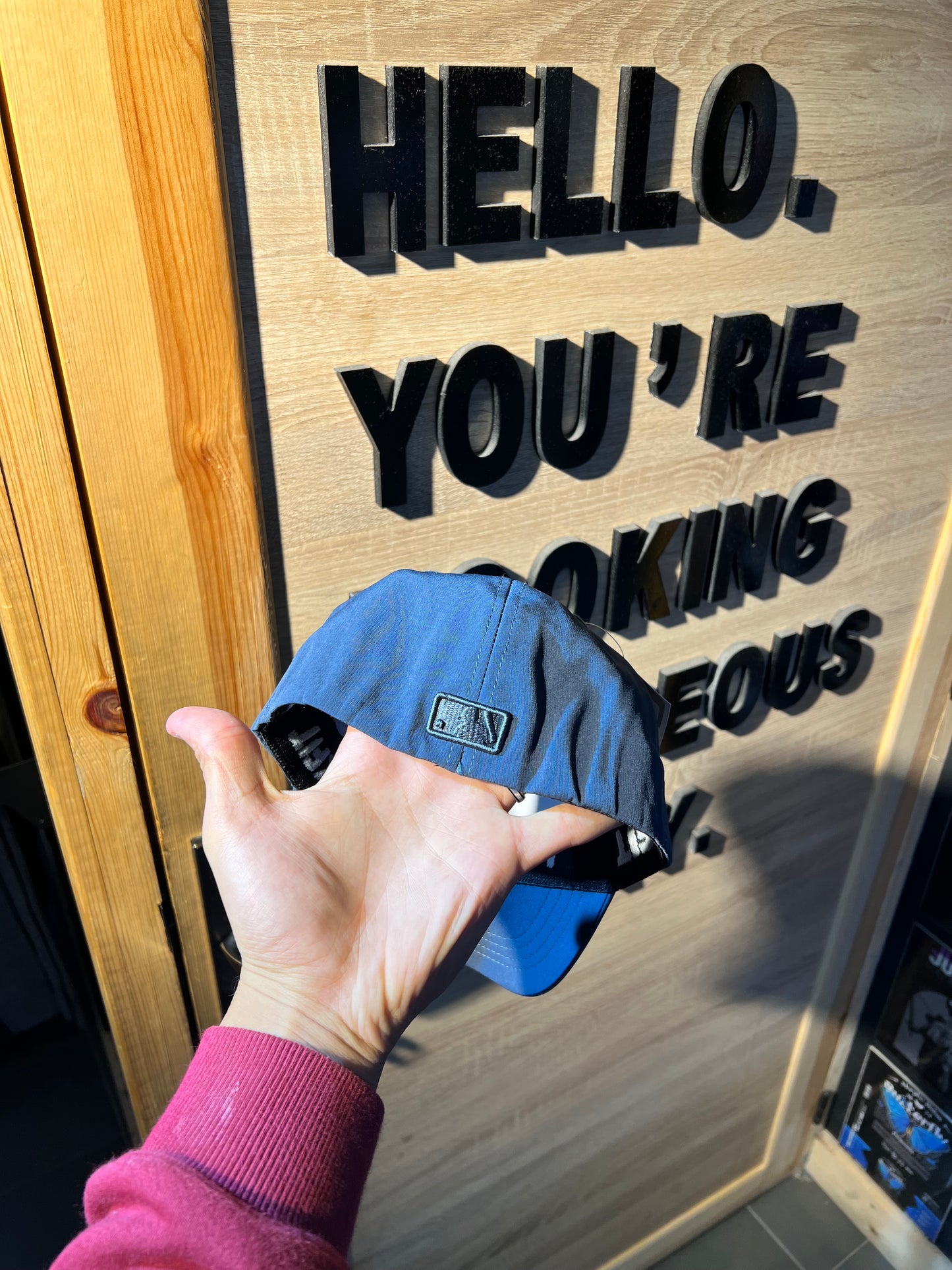 NW CAP ( SNAPBLACK )