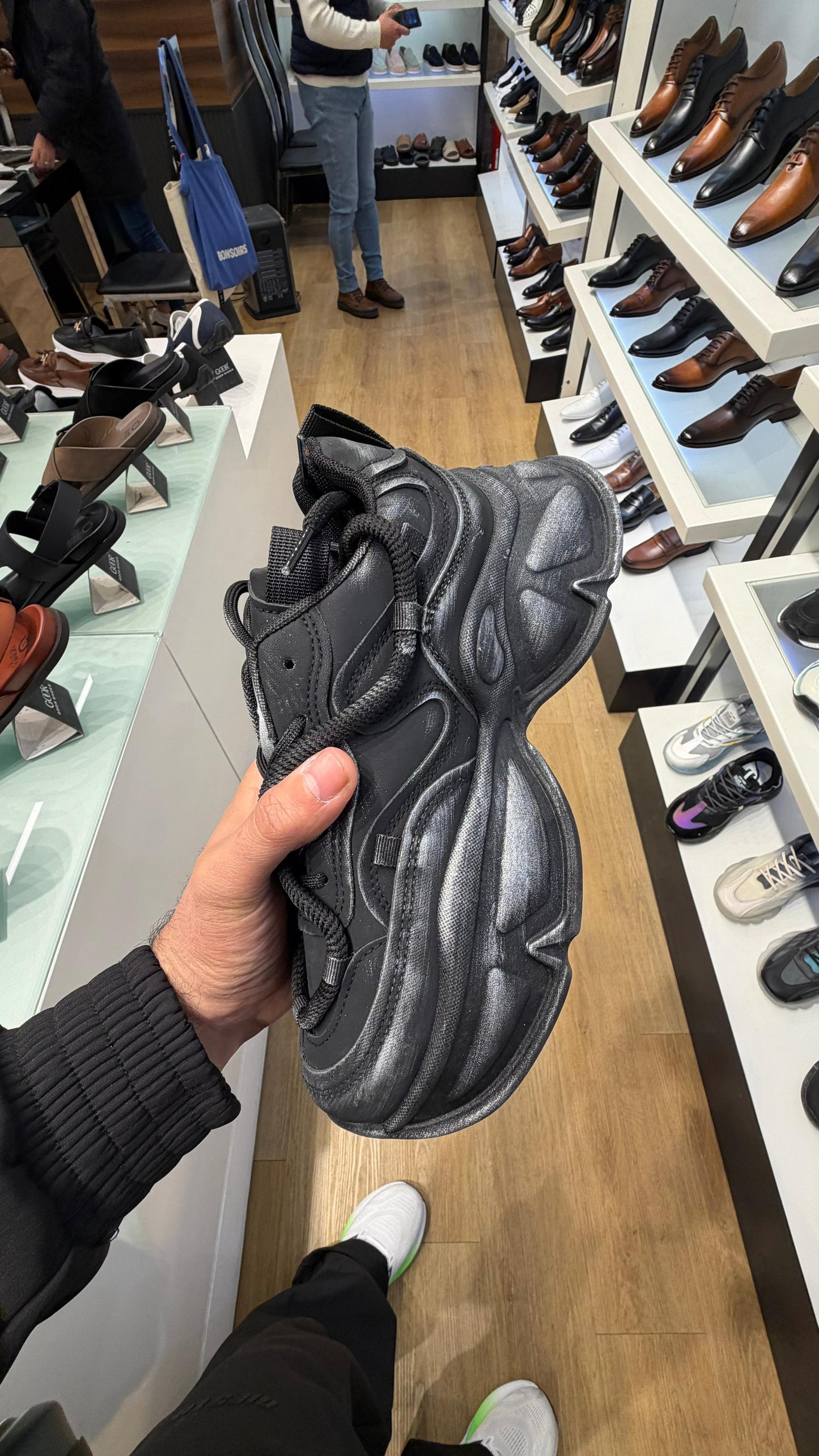 MENSQUARE SHOES