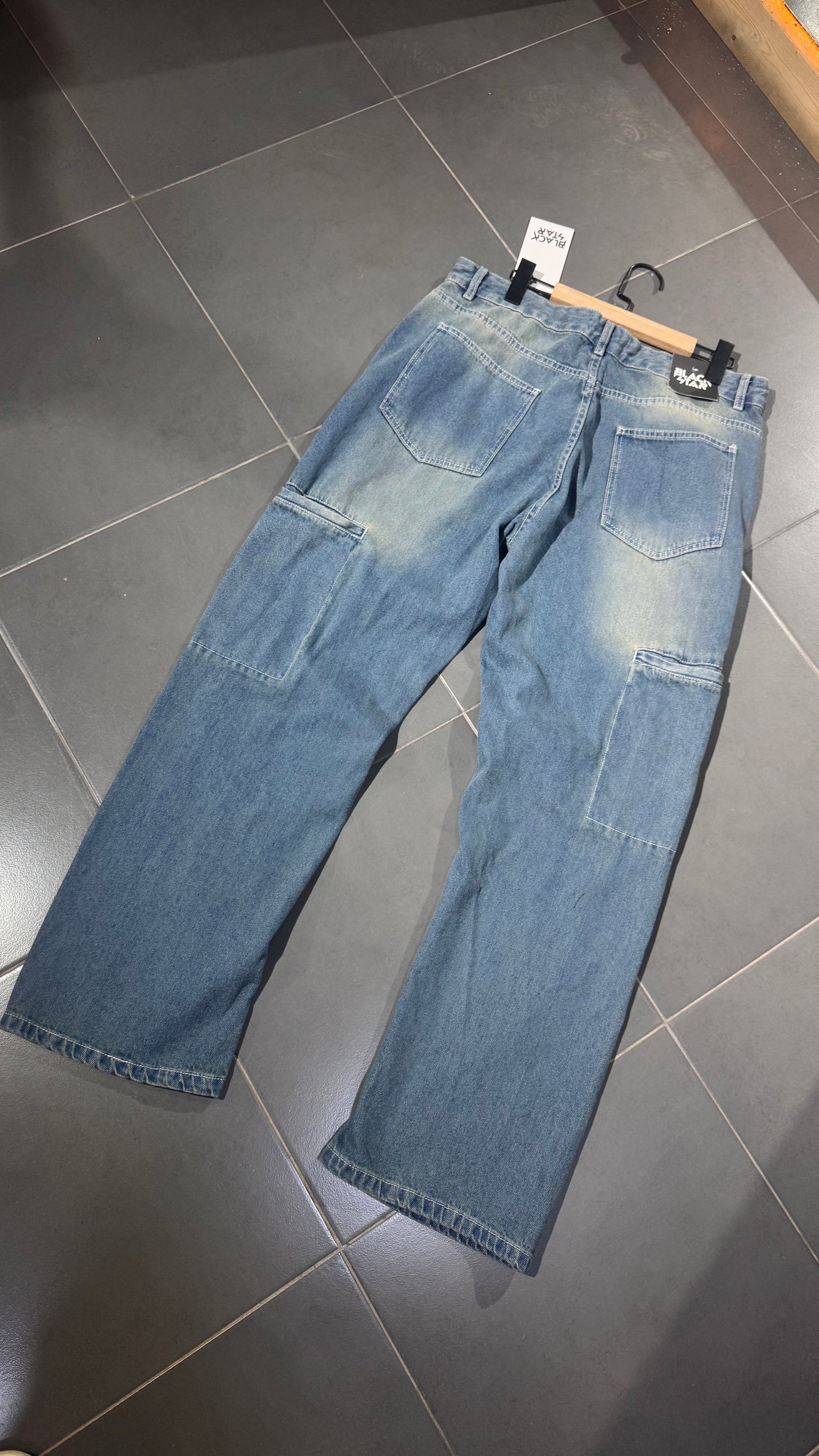 BAGGY JEANS TWISTED