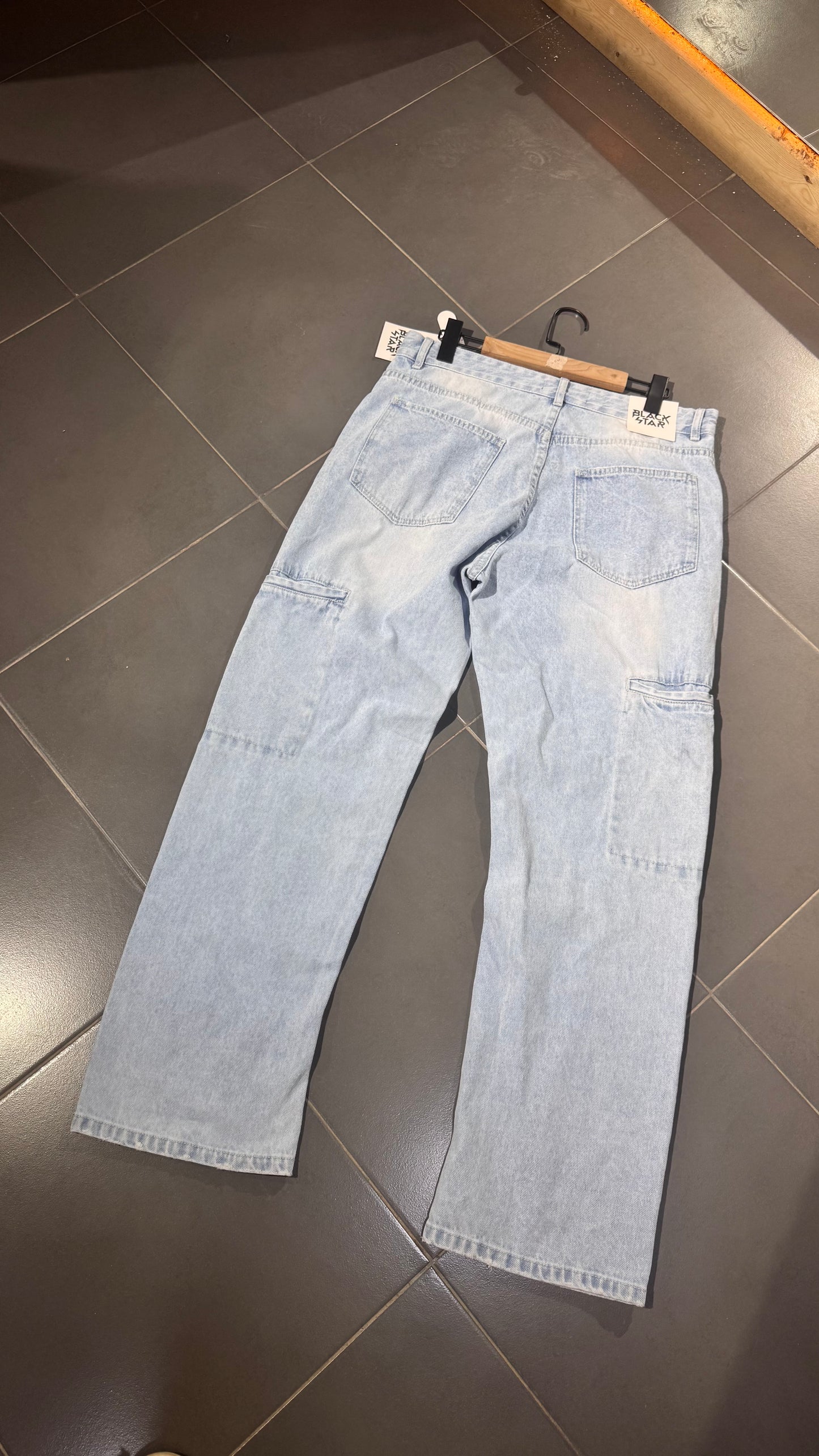 BAGGY JEANS TWISTED