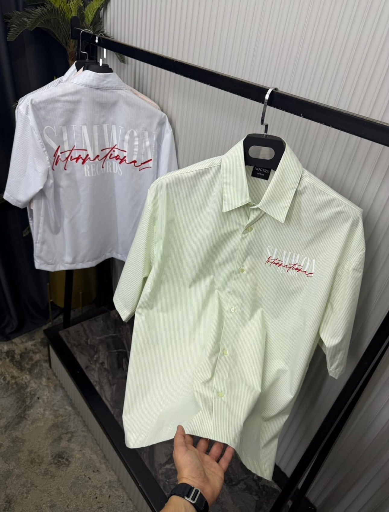 Records shortsleeve