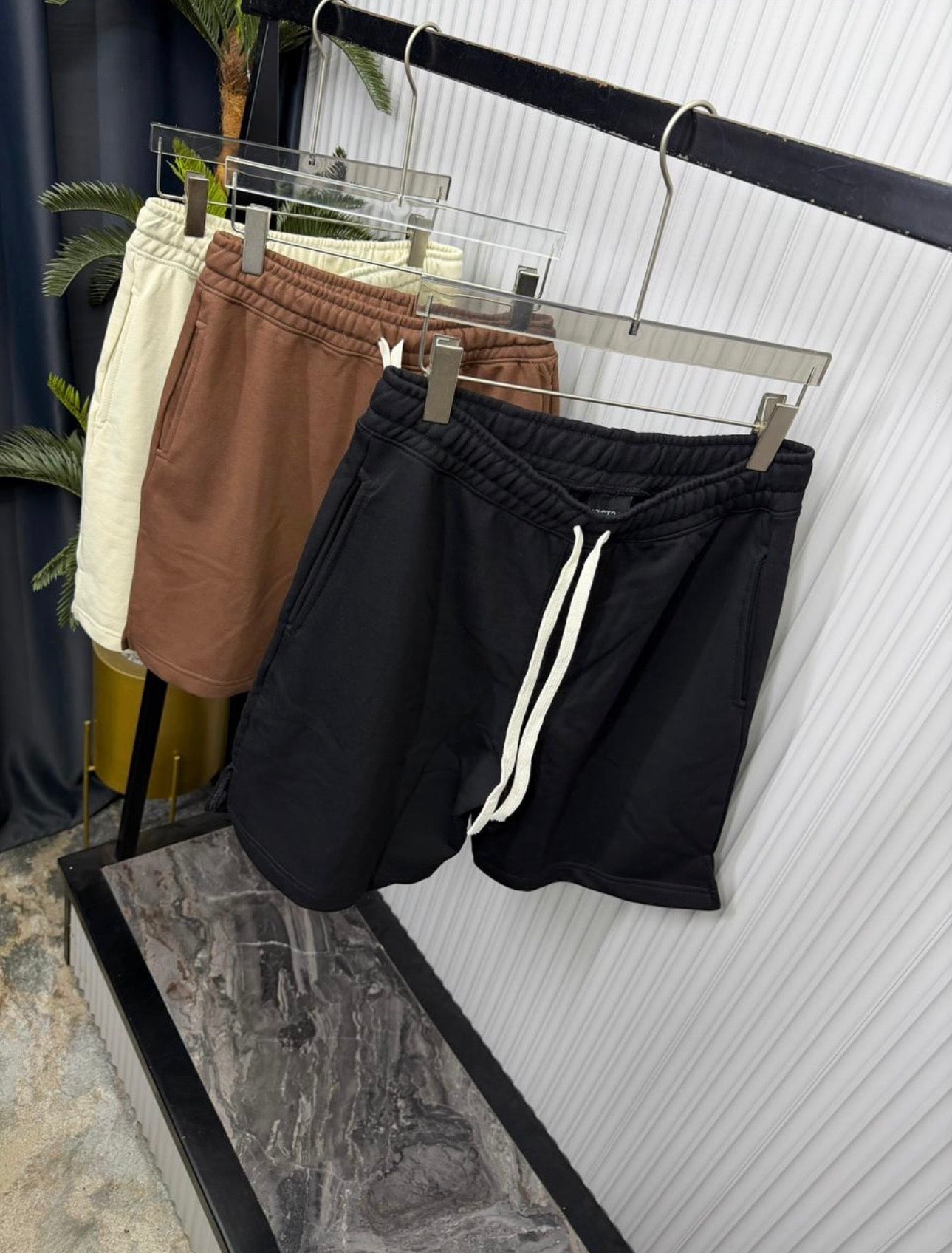 SHORT N501