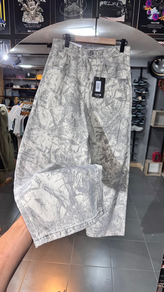 printed baggy jeans