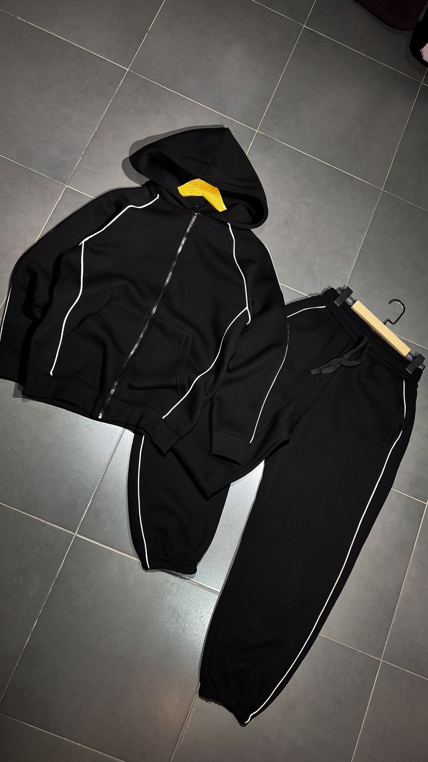 ENSAMBLE JAMMY -26/12