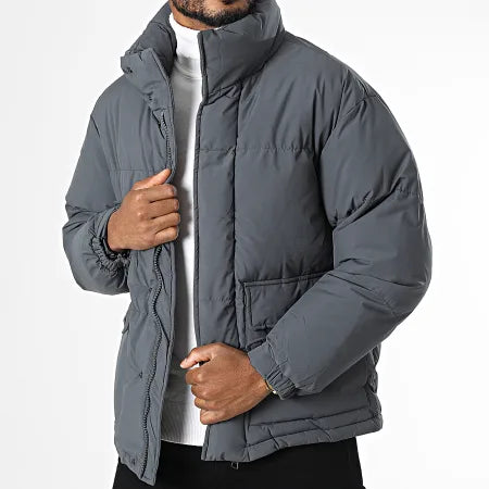 Short puffer down jacket